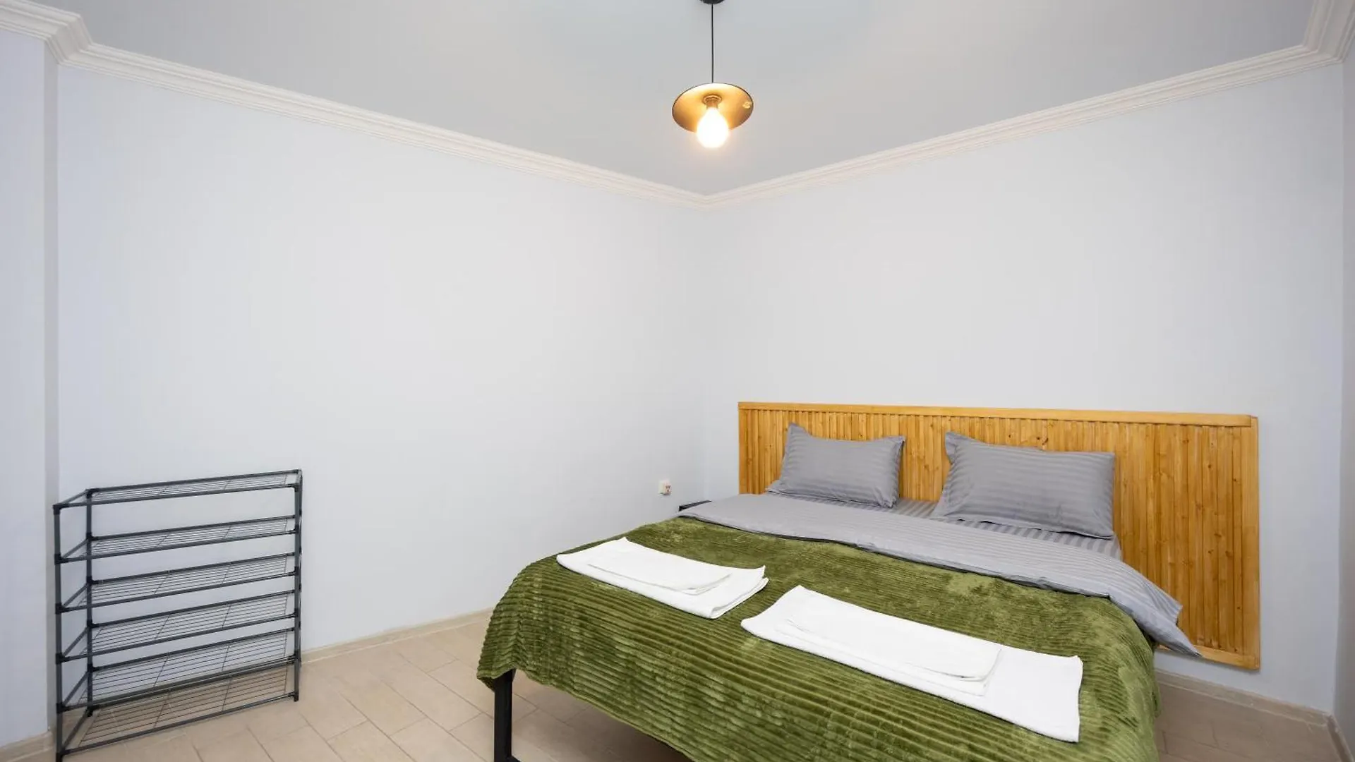 アパート ティビリシThe Heart Of The Ancient District 3Bd-2Bath Apartamentアパートメント グルジア