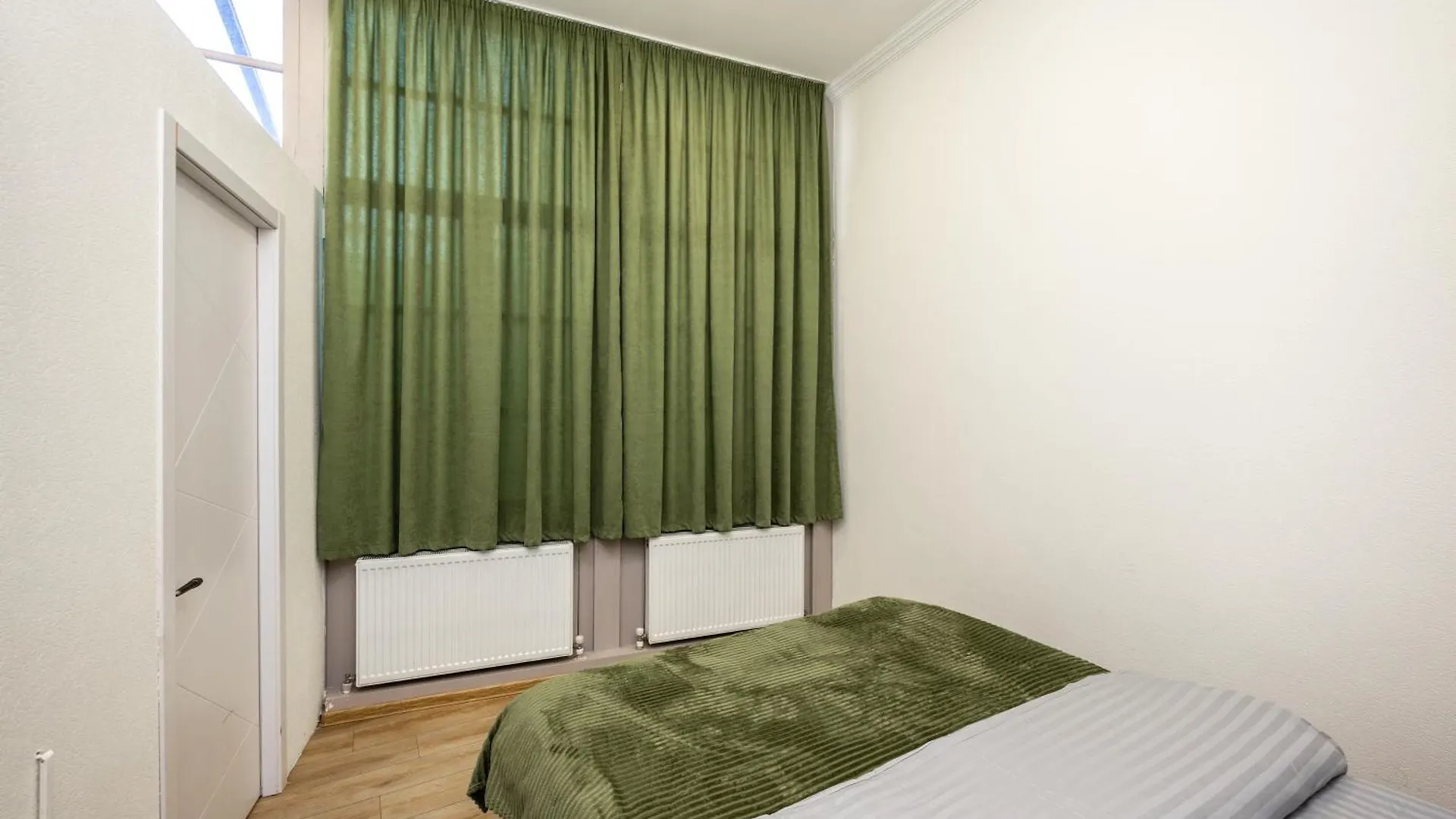 アパート ティビリシThe Heart Of The Ancient District 3Bd-2Bath Apartamentアパートメント
